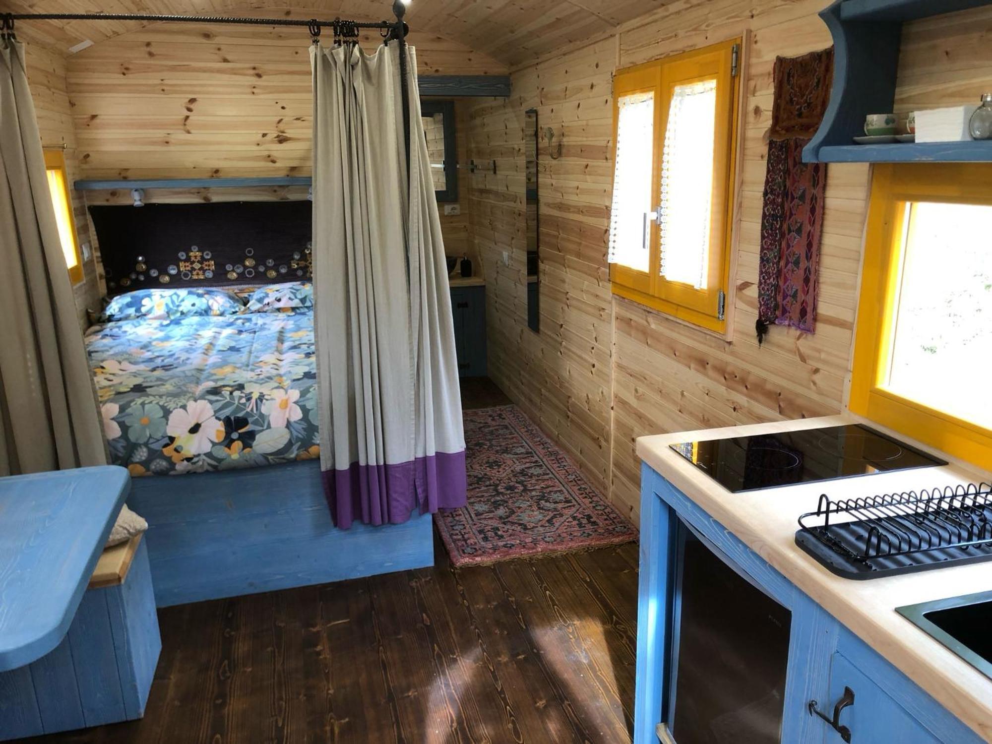 Agriturismo La Rovere - I Carrozzoni Gitani Cossano Belbo Eksteriør billede