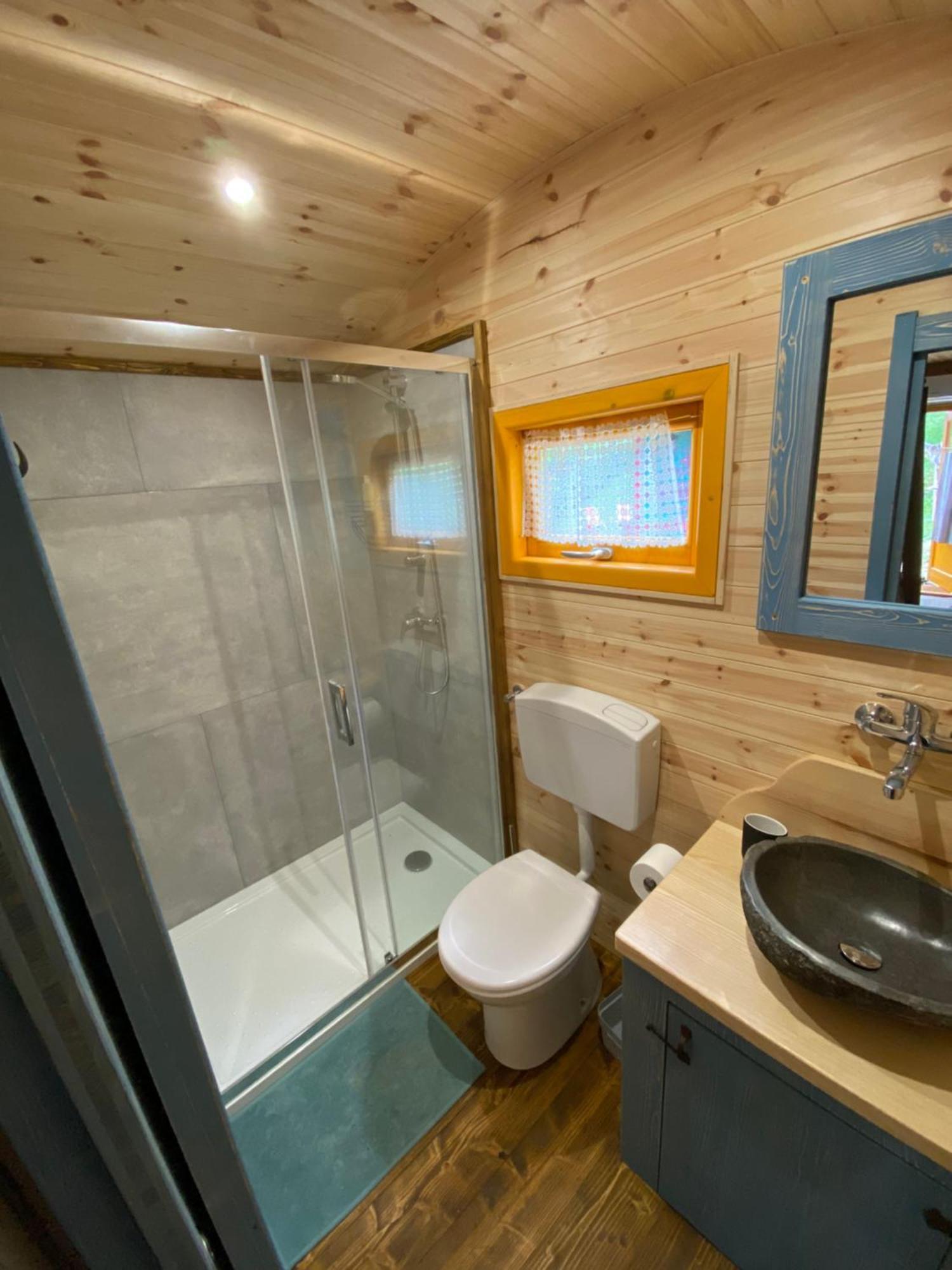 Agriturismo La Rovere - I Carrozzoni Gitani Cossano Belbo Eksteriør billede